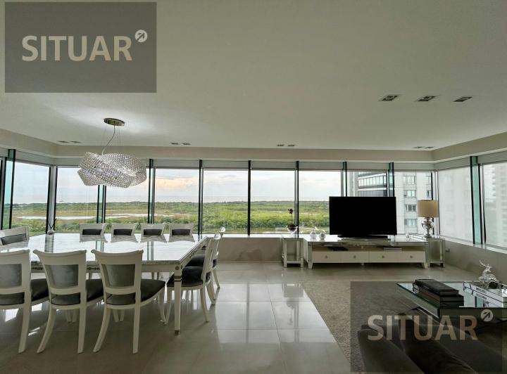 Departamento · 212m² · 4 Ambientes · 2 Cocheras