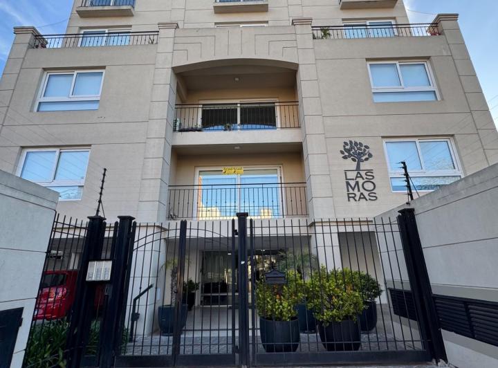 Departamento · 60m² · 3 Ambientes · 1 Cochera