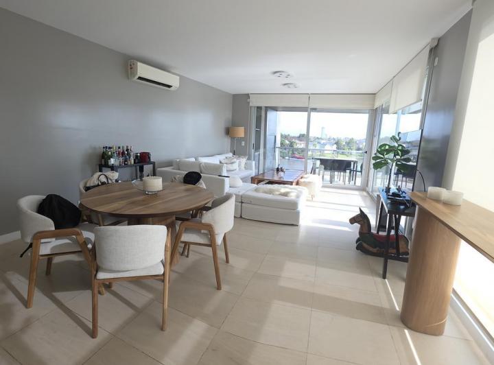 Departamento · 80m² · 3 Ambientes · 2 Cocheras