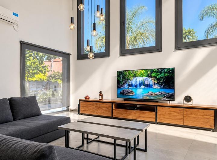 Casa · 300m² · 4 Ambientes · 1 Cochera