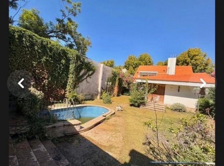 Casa · 420m² · 4 Dormitorios · 1 Cochera