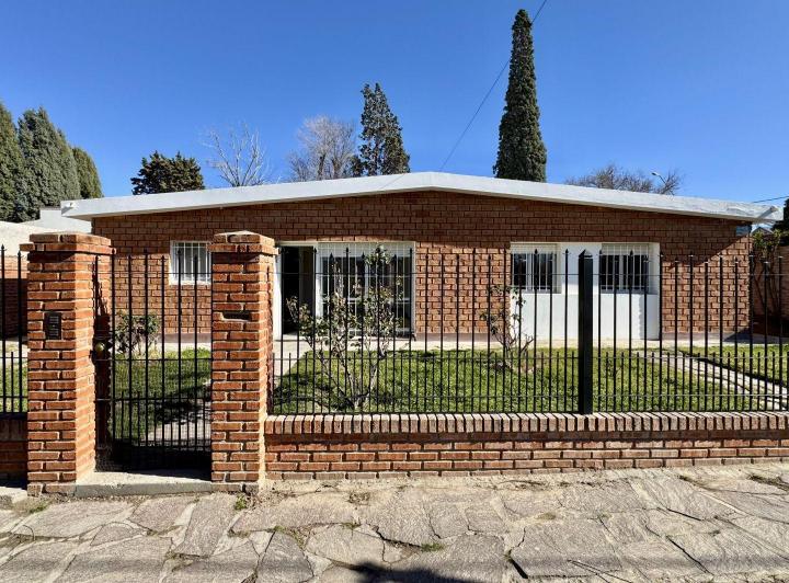 Casa · 160m² · 5 Ambientes