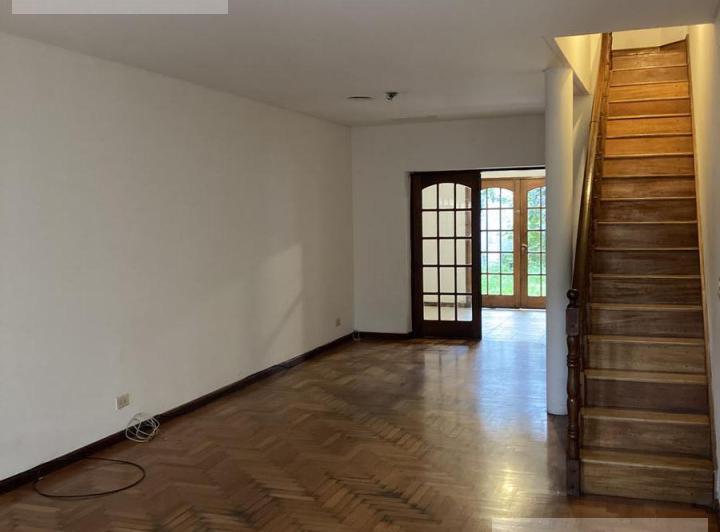 Casa · 100m² · 5 Ambientes · 1 Cochera