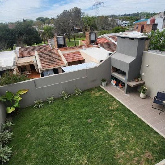 Casa · 125m² · 7 Ambientes · 1 Cochera