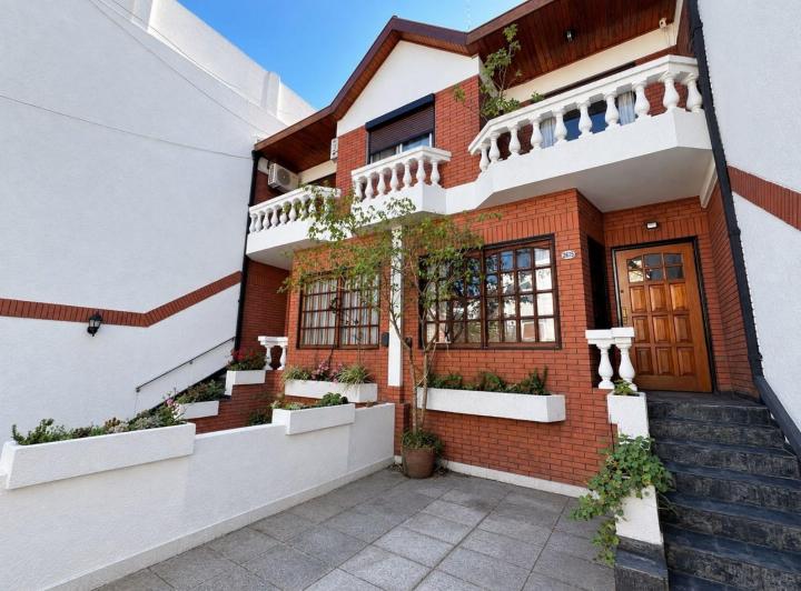 Casa · 115m² · 4 Ambientes