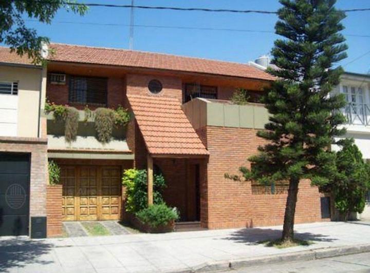 Casa · 154m² · 4 Ambientes · 1 Cochera