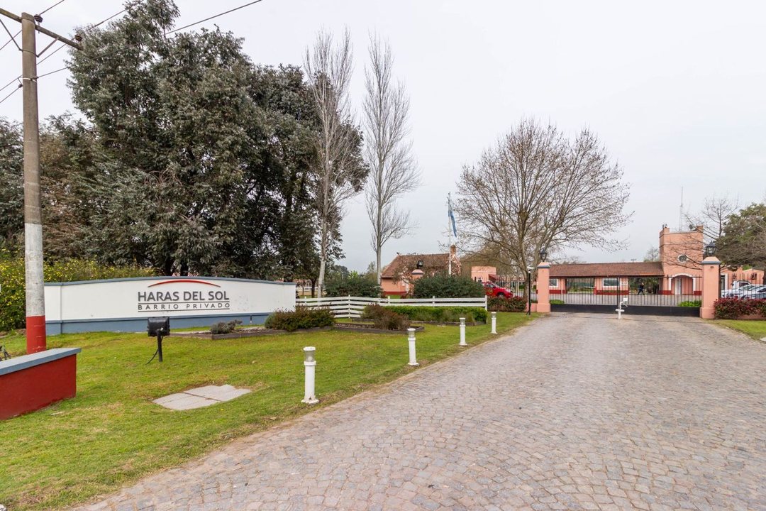 Lote en venta Barrio Haras del Sol, Pilar