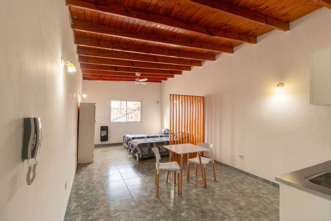 DEPARTAMENTO MONOAMBIENTE EN ALQUILER LA PLATA