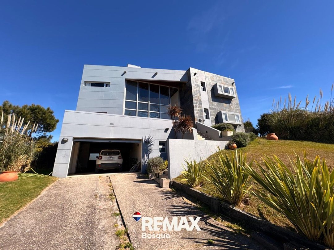 CASA EN VENTA COSTA ESMERALDA, GOLF 1, LOTE 133