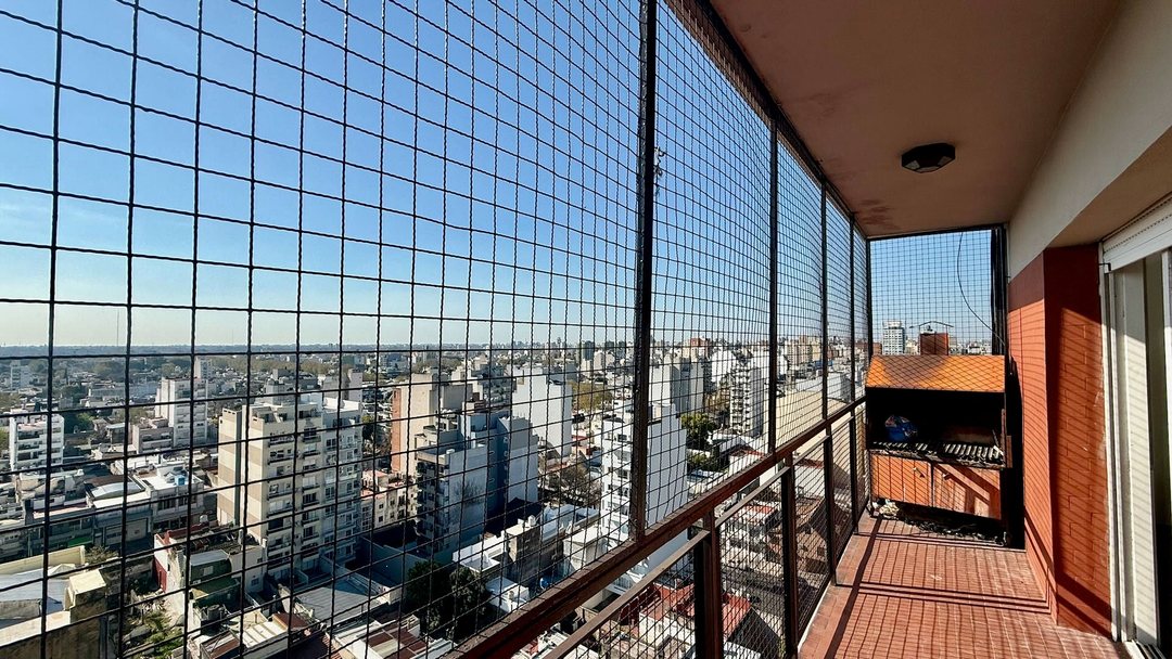 Departamento 3 Amb en Venta con Cochera doble!