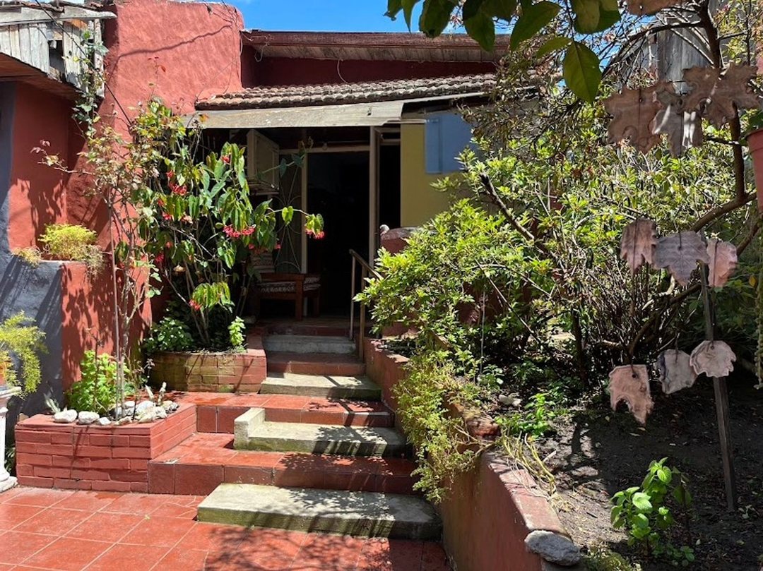 CASA EN VENTA EN TIGRE, OPORTUNIDAD!