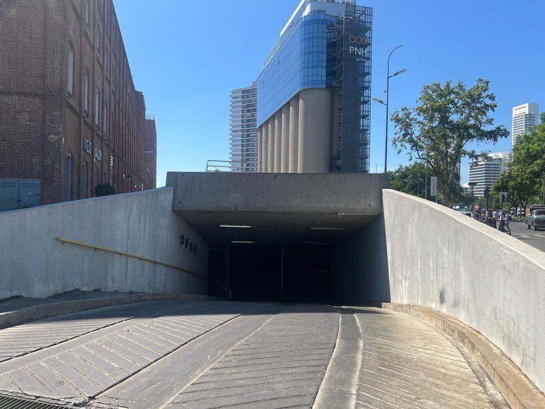 COCHERA EN VENTA CIUDAD RIVERA TORRE BARRANCA