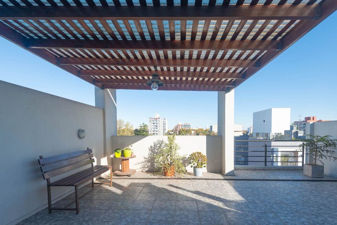 VENTA DEPTO 2 AMB CON TERRAZA PROPIA EN CASEROS