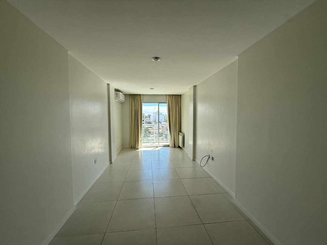 ALQUILER DEPARTAMENTO MONOAMBIENTE LA PLATA
