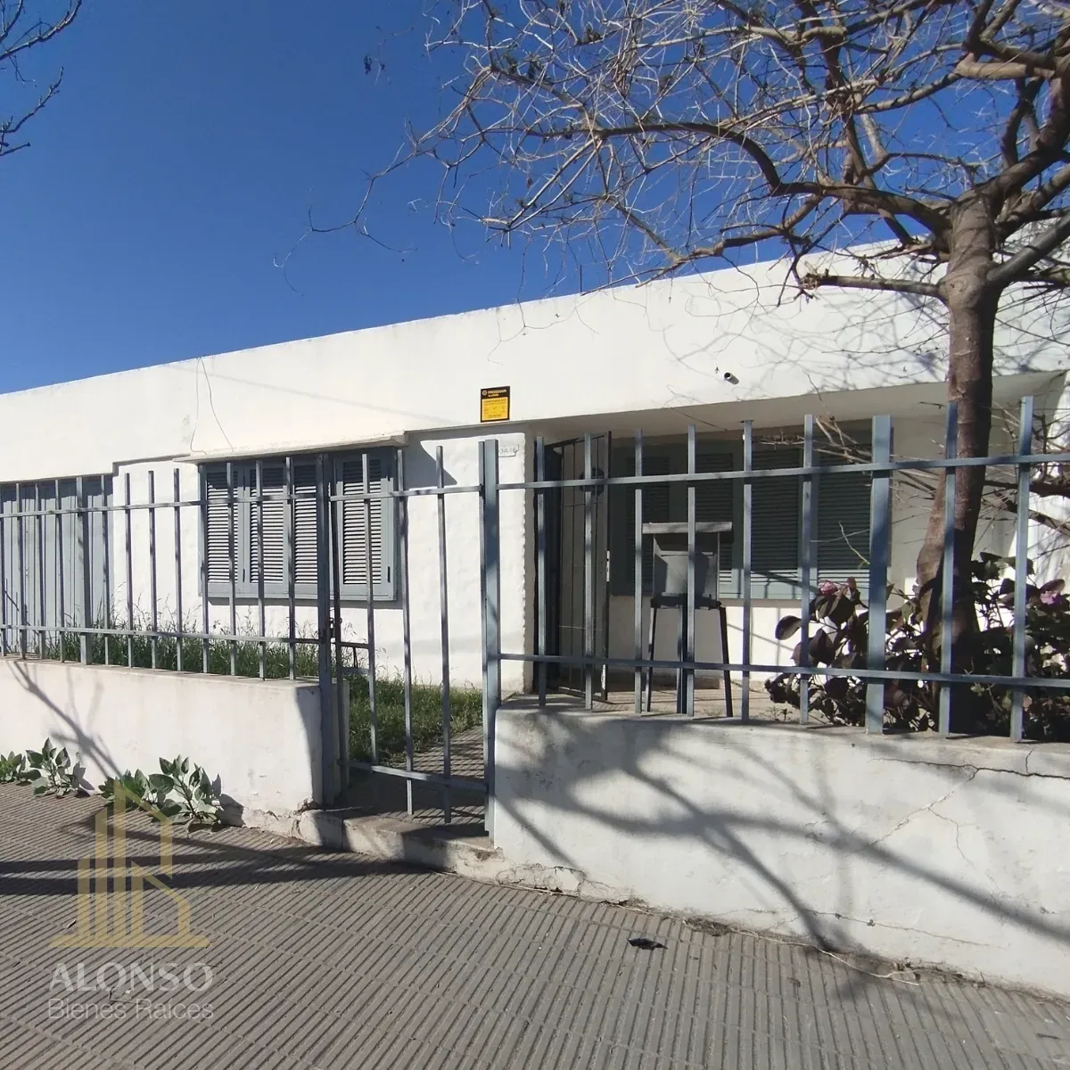 🏡CASA 3 DORM 1 EN SUITE CON GARAGE 2 AUTOS Y PATIO📍ALONSO Y REYNOSO 3446 B° JOSE IGN 1 SEC