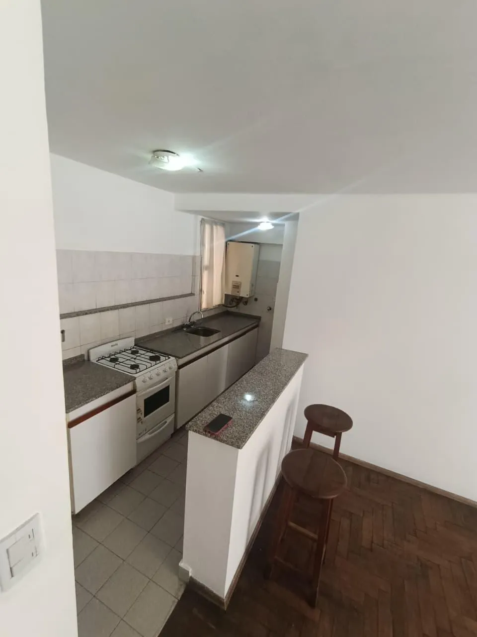 Alquiler Dpto 1 Dormitorio con Balcón - San Lorenzo 336 - Nueva Córdoba