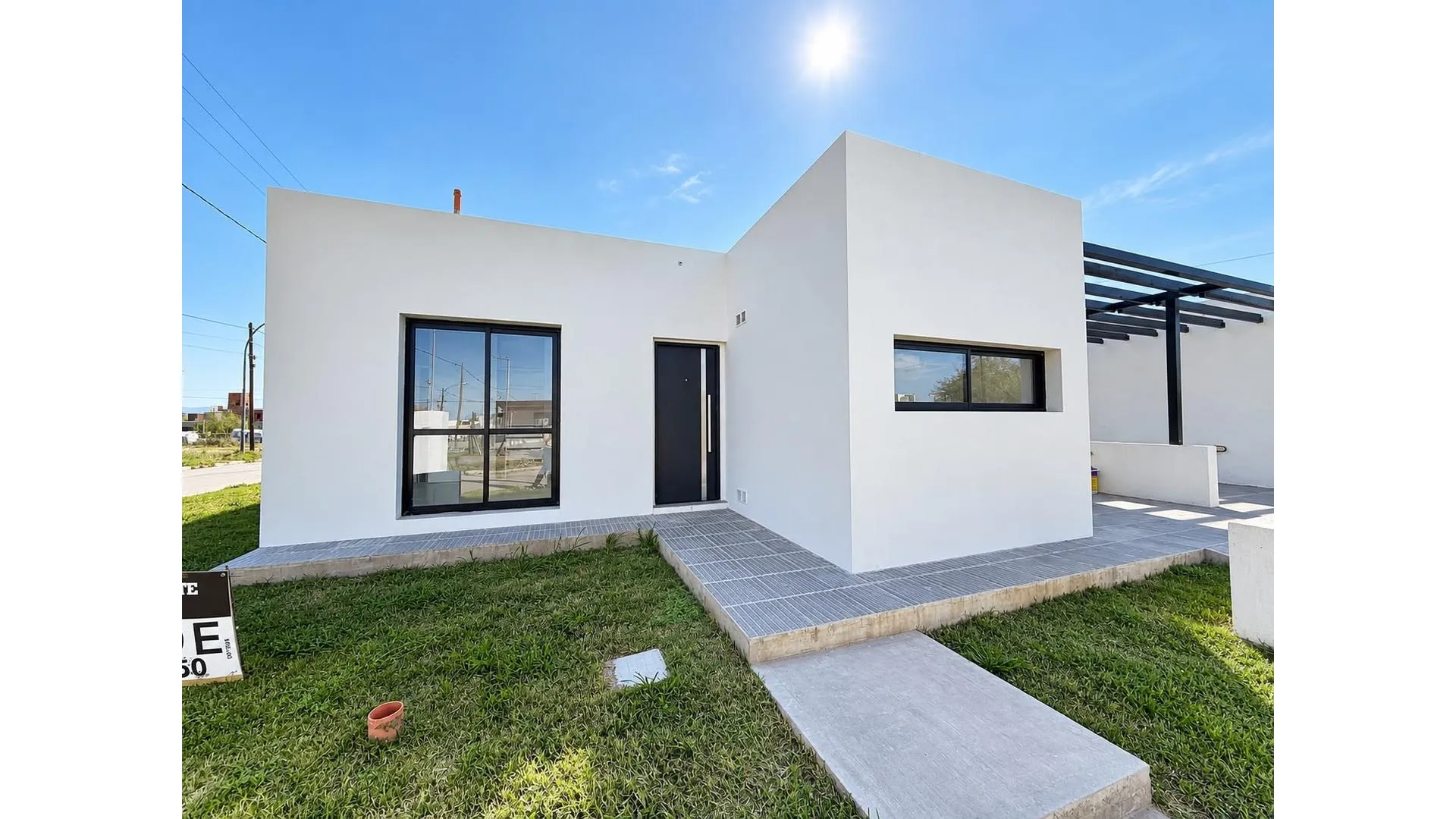 DUPLEX CON PILETA A ESTRENAR EN VENTA EN BARRIO NORTE 1