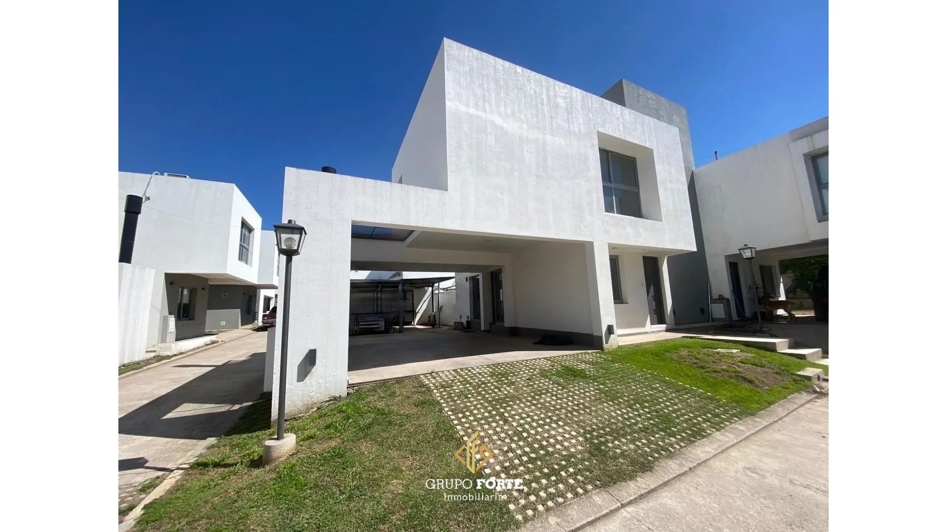 DUPLEX EN HOUSING CUESTA COLORADA 3 DORM