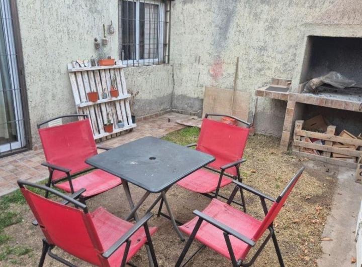Departamento · 90m² · 5 Ambientes · 1 Cochera