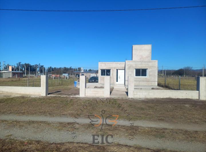 Casa · 60m² · 3 Ambientes · 1 Cochera