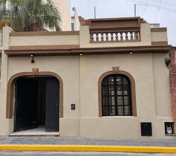 Depósito · 166m² · 6 Ambientes