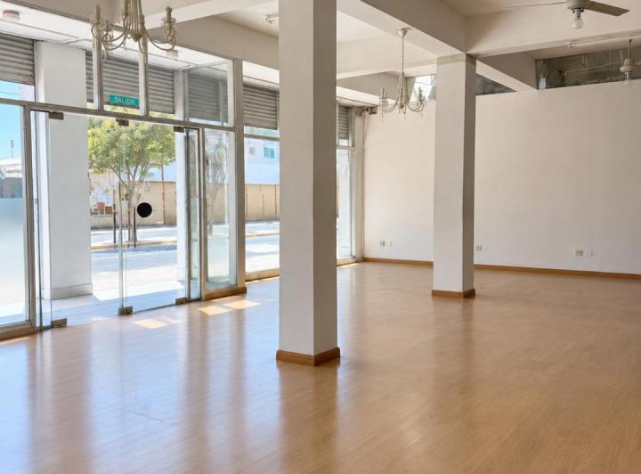 Local comercial · 120m² · 1 Ambiente