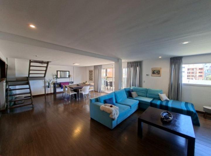 Departamento · 130m² · 4 Ambientes · 1 Cochera