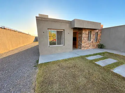 Casa de 3 habitaciones. santa lucia.