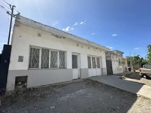 Venta de casa 3 ambientes en centro, caleta olivia