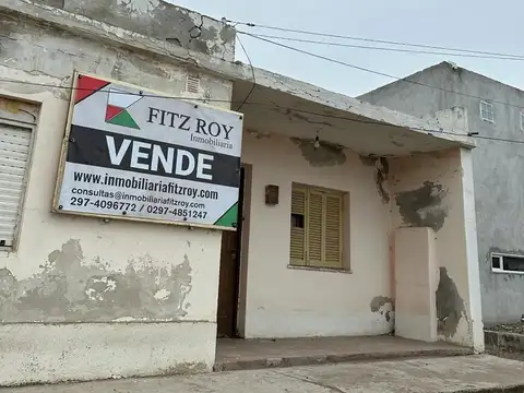 Venta de casa en centro, terreno de 410m2, caleta olivia