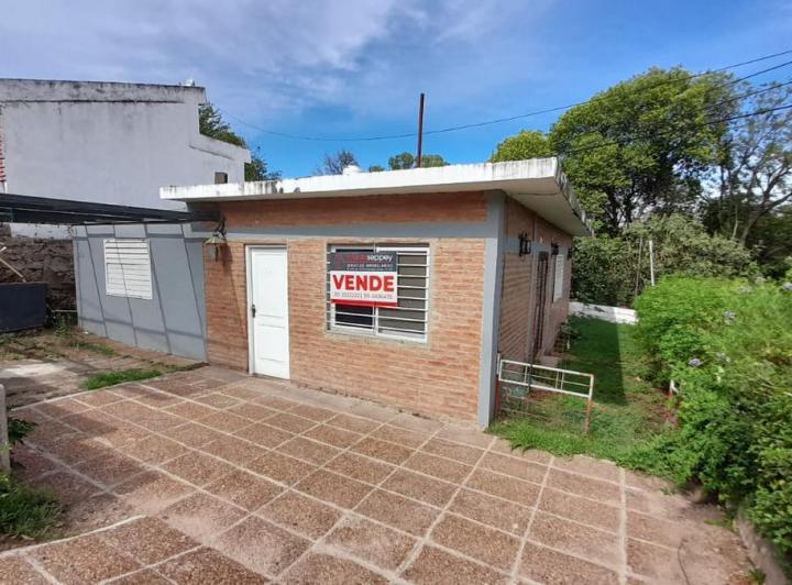 Casa · 90m² · 4 Ambientes · 1 Cochera