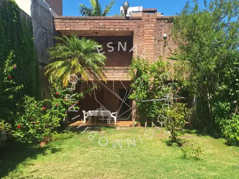 Casa en Venta en Nuestra Señora De Lourdes, Rosario