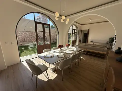 Casa en Venta en Nuestra Señora De Lourdes, Rosario