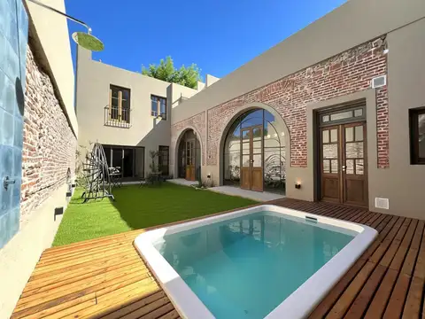 Casa en Venta en Nuestra Señora De Lourdes, Rosario