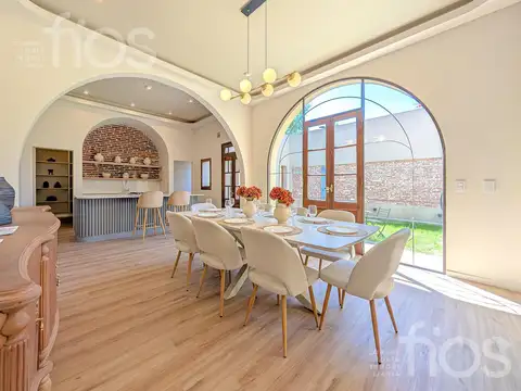 Casa en Venta en Nuestra Señora De Lourdes, Rosario