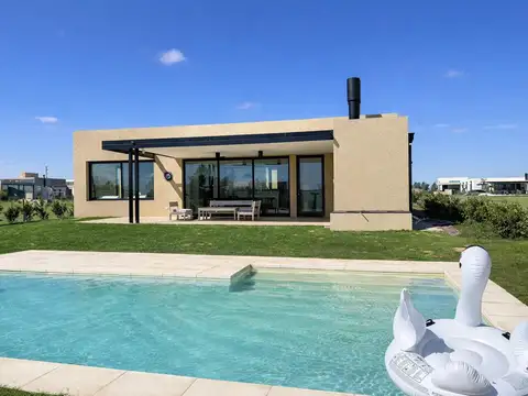 Casa en Venta en Fisherton, Rosario