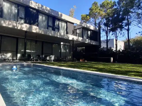 Casa en Venta en General Lagos, Rosario