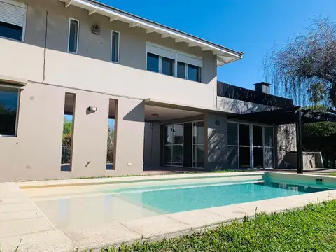 Casa en Venta en Funes, Rosario