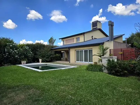 Casa en Venta en Las Almenas, Countries y Barrios Cerrados en Santo Tome