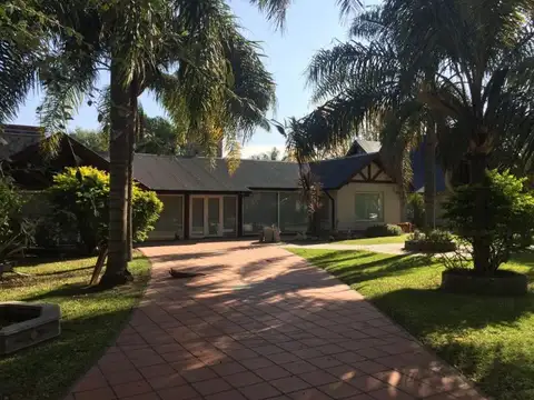 Casa en Venta en Roldan, San Lorenzo
