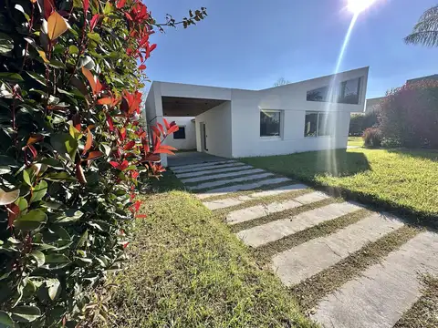 Casa en Venta en Funes, Rosario