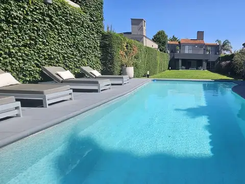 Casa en Venta en Fisherton, Rosario