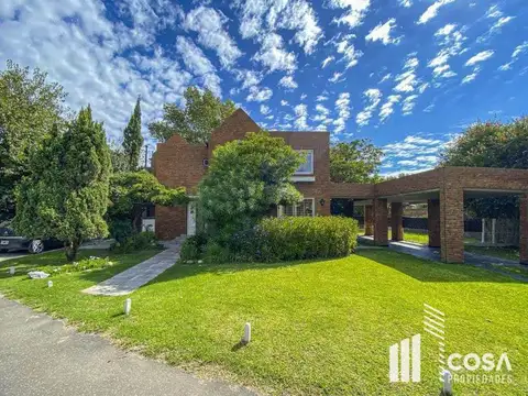 Casa en Venta en Fisherton, Rosario