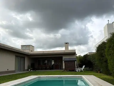 Casa en Venta en San Sebastián, Rosario