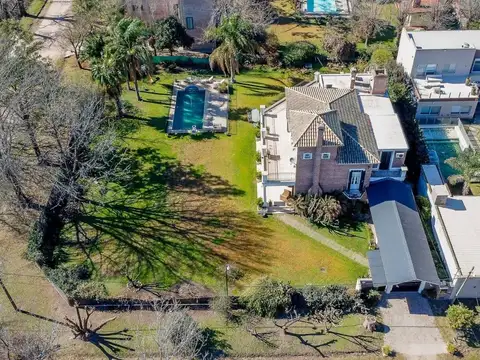 Casa en Venta en Roldan, San Lorenzo