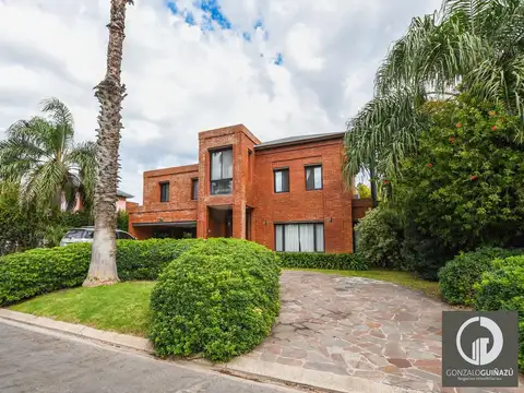 Casa en Venta en Funes, Rosario