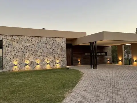 Casa en Venta en Vida, Funes