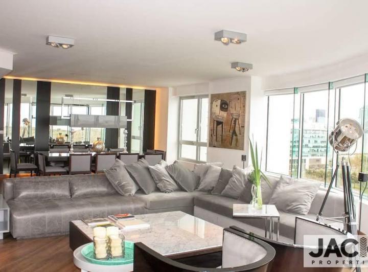 Departamento · 194m² · 4 Ambientes · 1 Cochera