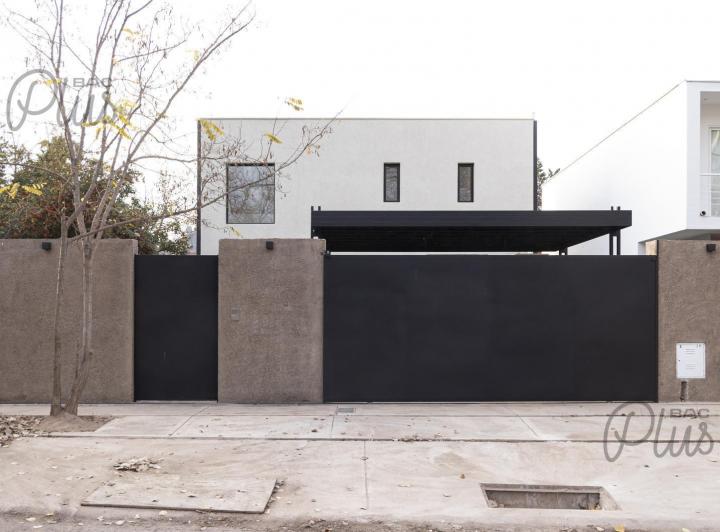 Casa · 152m² · 4 Ambientes · 2 Cocheras
