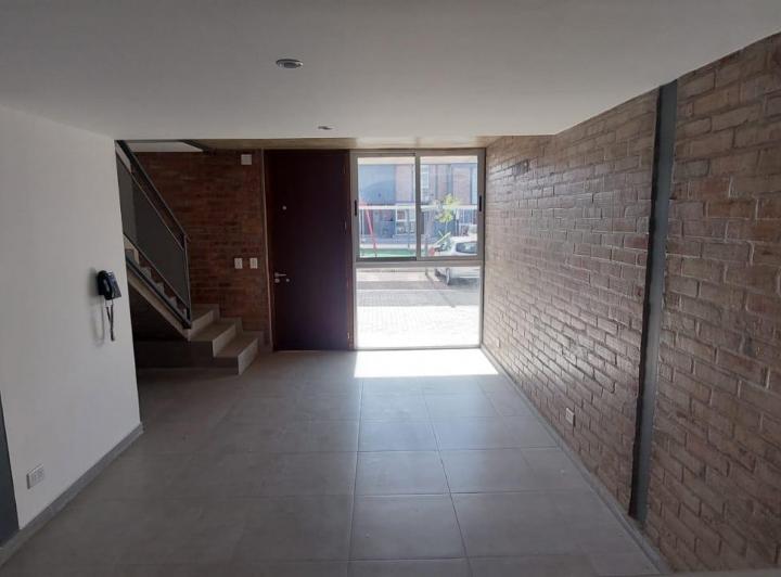 PH · 80m² · 3 Ambientes · 1 Cochera